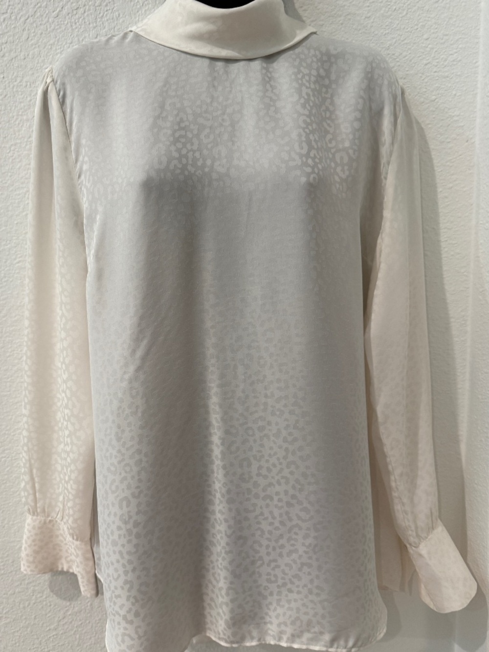 ANN TAYLOR | Leopard Animal Print Pullover BLOUSE TOP | Back Tie Mock Neck | XL
